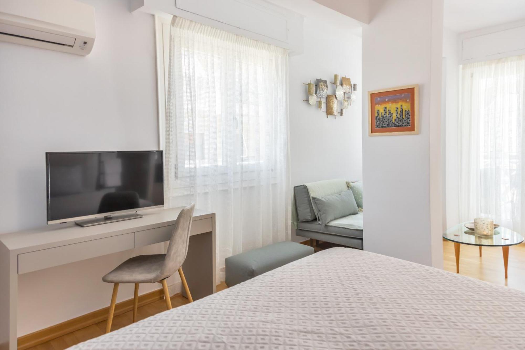 Chic, Downtown, Penthouse W Sundeck And Seaview Apartment Heraklion Exterior foto